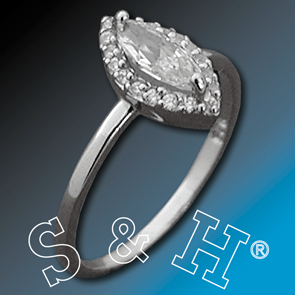 Stříbrný prsten - C